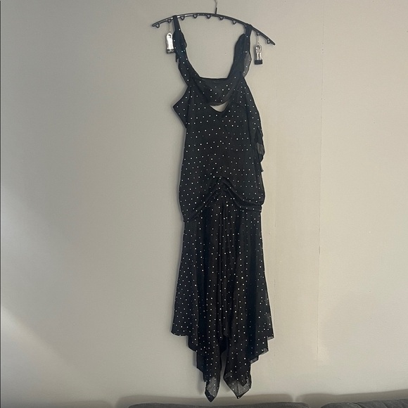 Black Asymmetrical Sparkly Dress - Picture 7 of 9